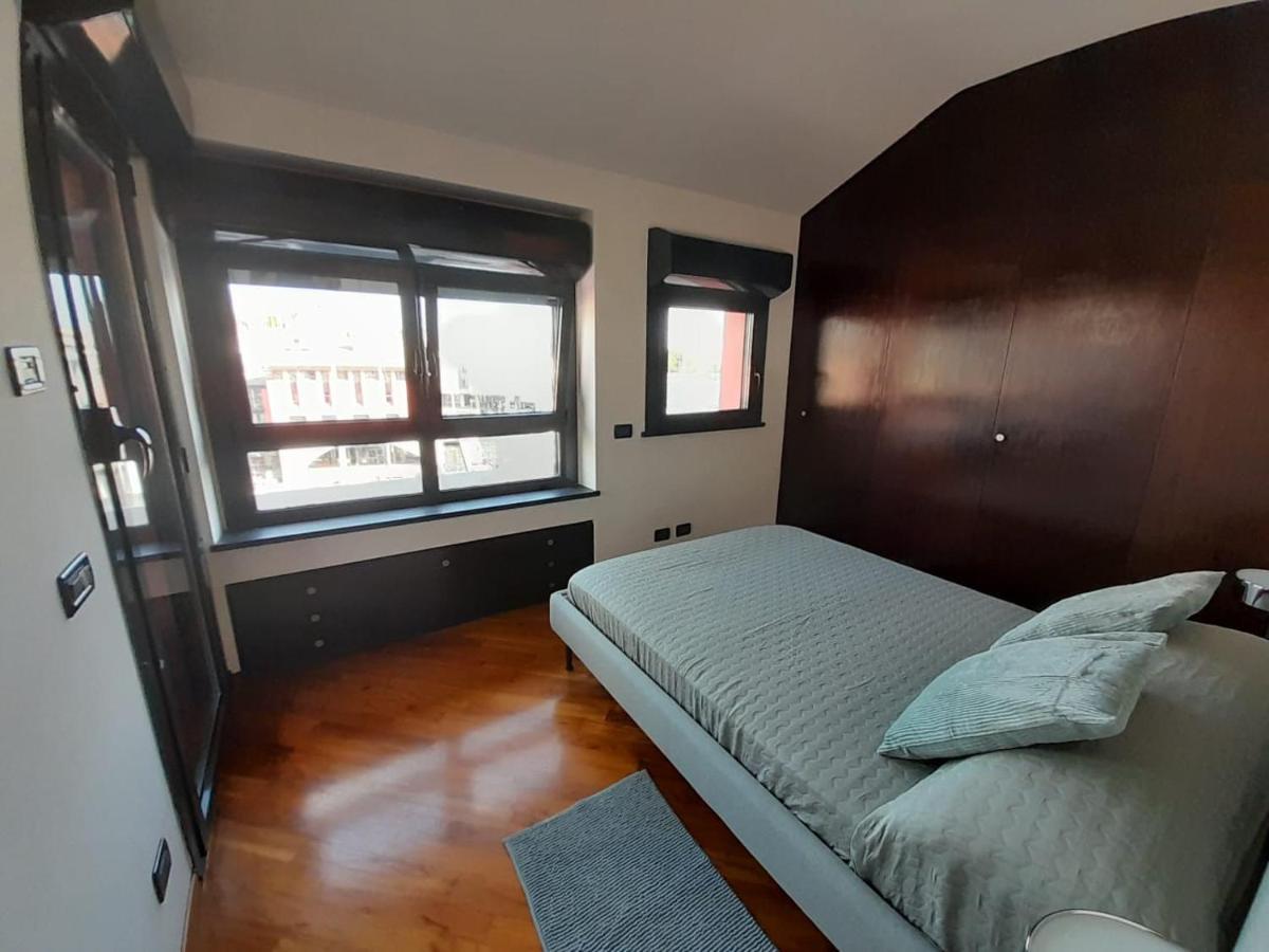 Bilocale Vista Mare Con Terrazzo-Porto Antico- Parcheggio Scontato Appartement Genua Buitenkant foto