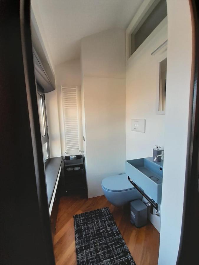 Bilocale Vista Mare Con Terrazzo-Porto Antico- Parcheggio Scontato Appartement Genua Buitenkant foto