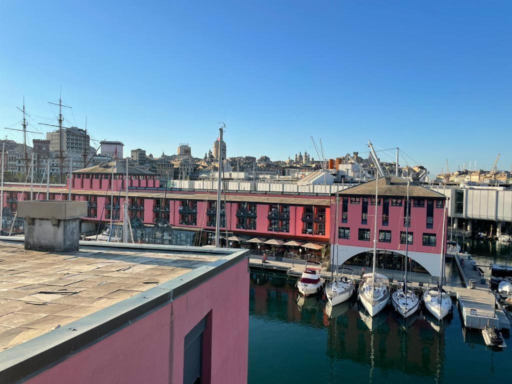 Bilocale Vista Mare Con Terrazzo-Porto Antico- Parcheggio Scontato Appartement Genua Buitenkant foto